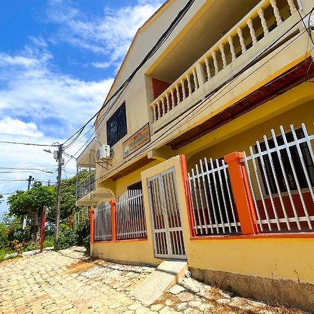 Hostal Mom Mariela San Andrés Exterior photo